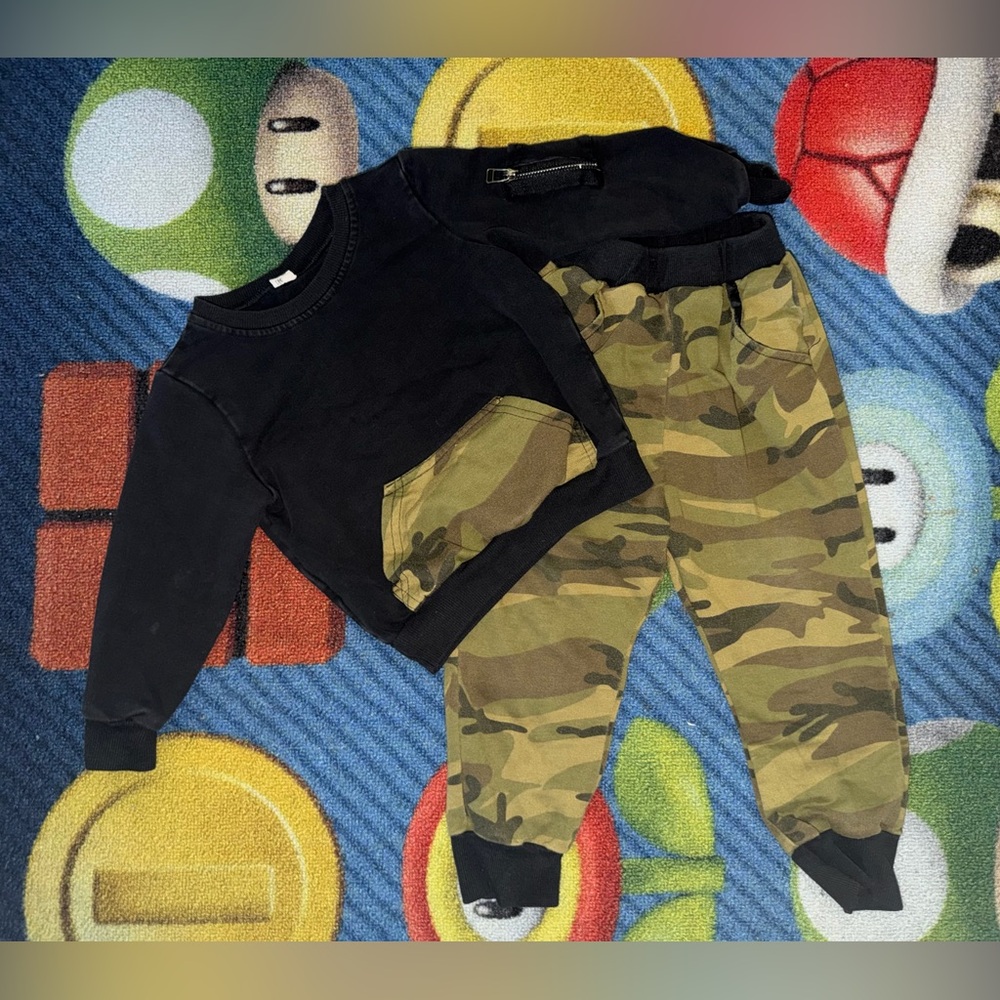 YNS Generic Black and Camo Kids Jogger Set
